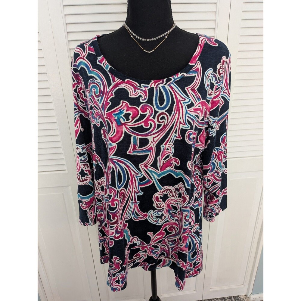 Chico’s Women L/2 Blouse Top Pink Blue Paisley Stretch Knit 3/4 Sleeve ScoopNeck